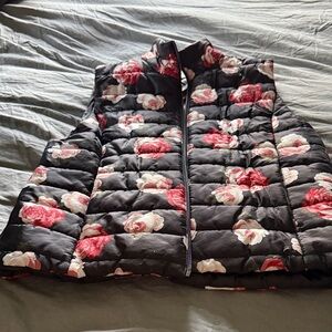 LOFT Black Floral Puffer Vest